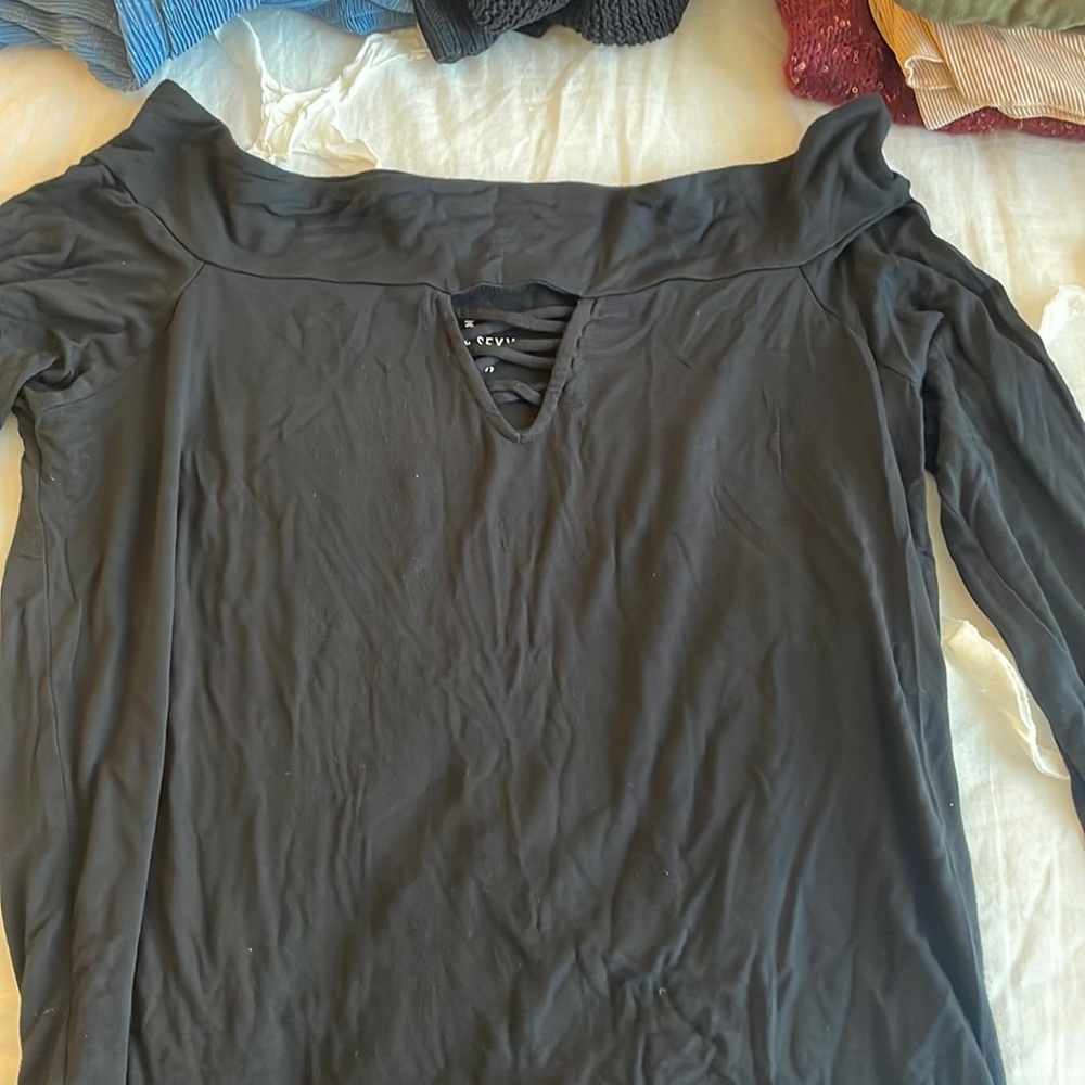 Cut out long sleeve